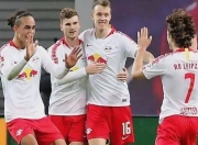 爱游戏- 拜仁慕尼黑8比2巴塞罗那 