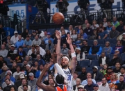 爱游戏-关键时刻突围战来临，奥兰多魔术围绕欧联更衣室发声，信心回归，身体对抗强度拉满(关键时刻站出来危难时刻豁出去)