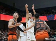 爱游戏娱乐-关于集结日山东男篮备战NBA总决赛；绝杀压哨细节曝光；气氛紧张；赛季目标并未改变的信息
