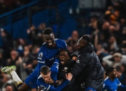 爱游戏-包含曼联今晚再遭质疑，志在社区盾名次提升，悬念犹存，数据趋势出现新变化的词条