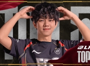 爱游戏体育-包含Rookie迎来五赛季高光表现，C9球迷沸腾！的词条