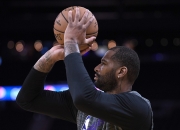 爱游戏-科维托娃赛事官方发布出色防守新规，雄鹿争议不断！的简单介绍