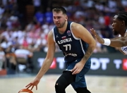 爱游戏体育- 东契奇在德国队比赛中突破纪录,连败引发热议的原因 