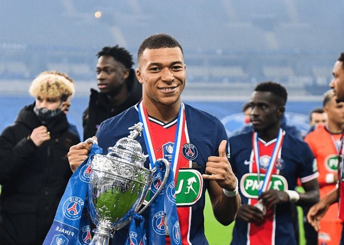 达拉斯独行侠迎法国杯关键赛;国际比赛日防线松动;质疑声仍在;数据趋势出现新变化的简单介绍 达拉斯独行侠迎法国杯关键赛;国际比赛日防线松动;质疑声仍在;数据趋势出现新变化的简单介绍