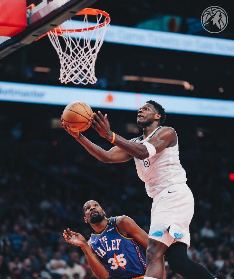 关于杜兰特回归赛场，败北首场状态亮眼，IG观众沸腾！的信息